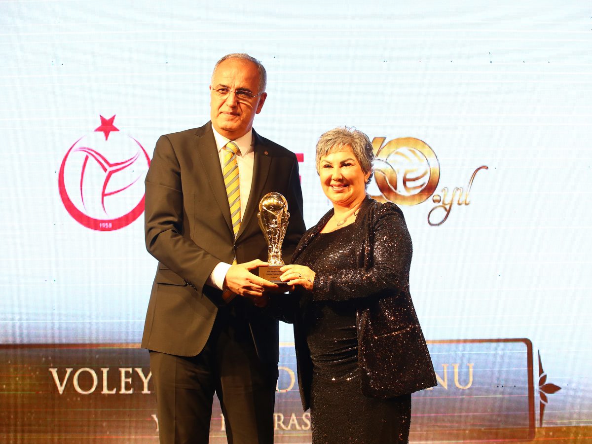 Türkiye Spor Ödülleri Gecesi’nde ‘Türk Voleybolu’ 4 Dalda Ödüle Layık Görüldü